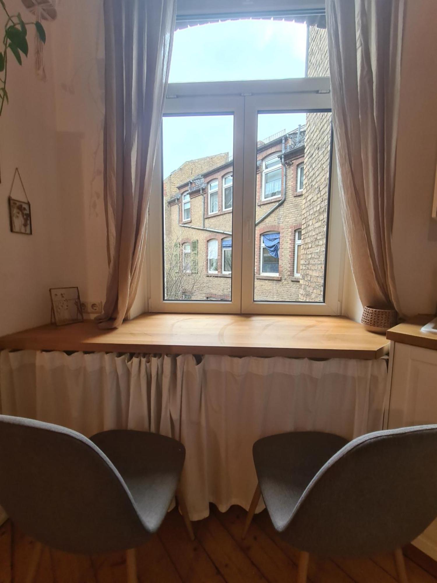 Home Away From Home Stylish Central Netflix Kitchen Висбаден Екстериор снимка